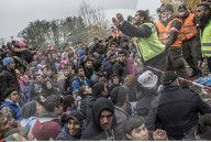 NEWS: Slovenien: Flüchtlinge an der Grenze zu Österreich