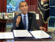NEWS: Washington: Barack Obama unterzeichnet sein Budget