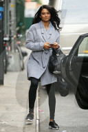PEOPLE: Nach Coiffeure-Termin: Shanina Shayk hat die Haare schön