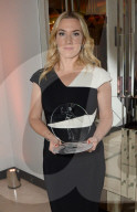 PEOPLE: Promis bein Harper's Bazaar Award in London