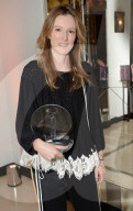 PEOPLE: Promis bein Harper's Bazaar Award in London