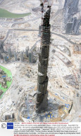 ZUSAMMENSTELLUNG: Landmarks Under Construction