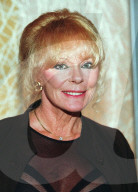 PEOPLE: Happy Birthday: Elke Sommer wird am 5.11. 75 Jahre alt
