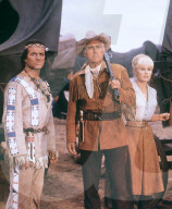 PEOPLE: Happy Birthday: Elke Sommer wird am 5.11. 75 Jahre alt