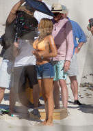 EXKLUSIV: Sexy - Blake Lively auf dem Set zu "The Shallows"