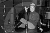 PEOPLE: Schlagerposen in der 1960er Jahren