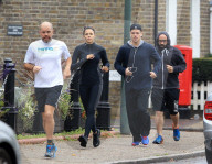 EXKLUSIV: Matt Damon und Frau Luciana joggen gemeinsam durch London