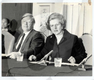 NEWS - Helmut Schmidt ist im Alter von 96 Jahren gestorben (weitere Bilder)