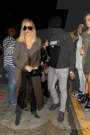PEOPLE - Khloe Kardashian und James Harden gehen miteinander aus