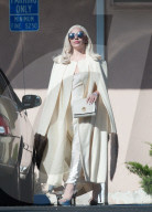 PEOPLE - Lady Gaga bei Dreharbeiten zu 'American Horror Story'