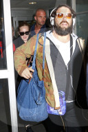 EXKLUSIV - Seltener Anblick: Adele landet mit Klein Angelo in New York