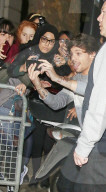 PEOPLE - One Direction verlässt Madia Vale Studio's