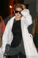 PEOPLE - Gigi Hadid mit 'Madonna' Frisur in NY