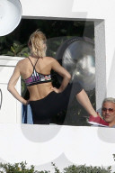 PEOPLE - Kate Hudson posiert für eine Fabletics Malibu Fotosession