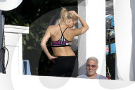 PEOPLE - Kate Hudson posiert für eine Fabletics Malibu Fotosession