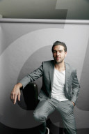 STUDIO - Elyas M'Barek posiert in Berlin