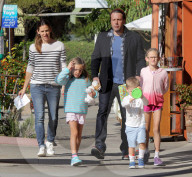 PEOPLE - Familientag: Ben Affleck mit Jennifer Garner und ihre Kinder