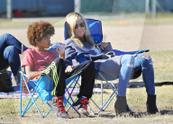 PEOPLE - Heidi Klum mit Seal und dem Kindern beim Fussball