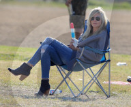 PEOPLE - Heidi Klum mit Seal und dem Kindern beim Fussball