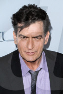 PEOPLE - Charlie Sheen macht offenbar HIV-Infektion öffentlich