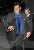 PEOPLE - Charlie Sheen macht offenbar HIV-Infektion öffentlich