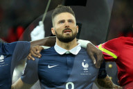 NEWS - England gegen Frankreich: Englische Fans singen die Marseillaise