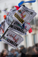 NEWS - Molenbeek gedenkt den Opfern von Paris