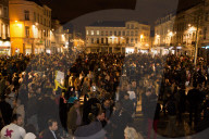 NEWS - Molenbeek gedenkt den Opfern von Paris