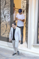PEOPLE - Scott Disick auf Haus-Schau