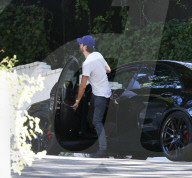 PEOPLE - Scott Disick auf Haus-Schau