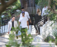 PEOPLE - Scott Disick auf Haus-Schau
