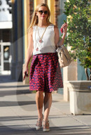 PEOPLE - Stylish: Reese Witherspoon in West Hollywood