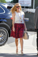 PEOPLE - Stylish: Reese Witherspoon in West Hollywood