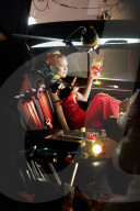 PEOPLE - Kate Hudson für den Campari-Kalender 2016