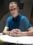 STUDIO - Radrennfahrer Chris Froome posiert in London