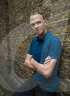 STUDIO - Radrennfahrer Chris Froome posiert in London