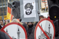 NEWS - Pro NRW Demonstration gegen Islam in Köln