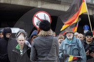NEWS - Pro NRW Demonstration gegen Islam in Köln