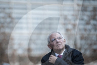 Enthüllung des Kennedy-Mauerstücks vor dem Berlaymont Gebäude in Brüssel
