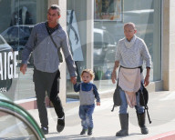 EXKLUSIV - Gavin Rossdale mit Apollo und neuem Nanny unterwegs