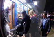 PEOPLE - Grossandrang: Wenn Lady Gaga in Camden Bier einkauft