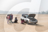 REPORTAGE - Pionierinnen: Frauen lernen Taxi-Chauffeuse in Indien