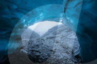 FEATURE - Island: Strahlend blaue Grotten des Vatnajökull Gletschers