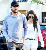 PEOPLE - Kourtney Kardashian happy mit Scott Disick 