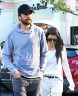 PEOPLE - Kourtney Kardashian happy mit Scott Disick 
