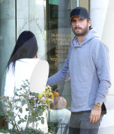 PEOPLE - Kourtney Kardashian happy mit Scott Disick 