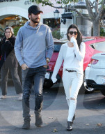 PEOPLE - Kourtney Kardashian happy mit Scott Disick 