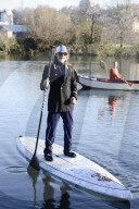 PEOPLE - Helge Schneider beim Stand-Up Paddling in Mülheim 