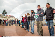 NEWS - Lyon: Menschenkette gegen den Klimawandel