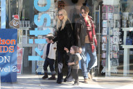 PEOPLE - Rachel Zoe mit ihren 3 'Boys' unterwegs'